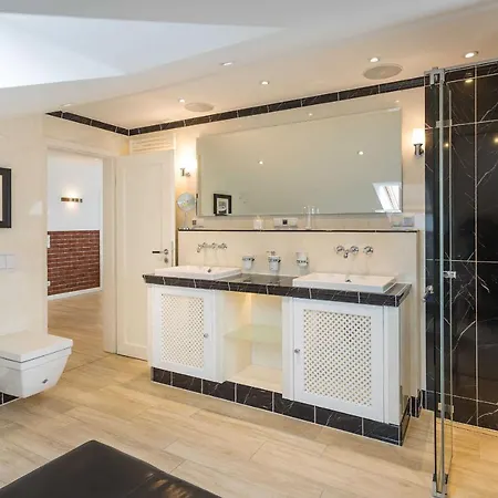 Am Kreidebruch - Ostseeweitblick Villa